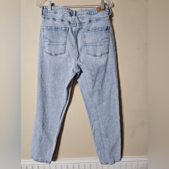 American Eagle Faded Style Strigid Denim Jeans Size 12 - Picture 2 of 7